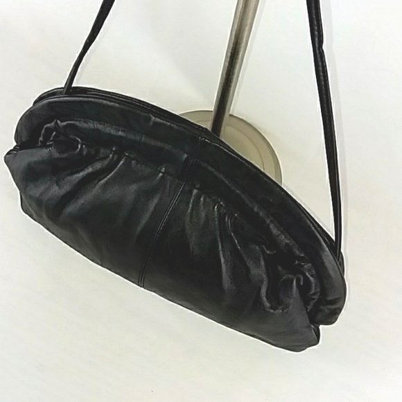 VINTAGE BRIO! LEATHER CLAMSHELL CROSSBODY CLUTCH 1980s RETRO BAG BLACK - Picture 4 of 10